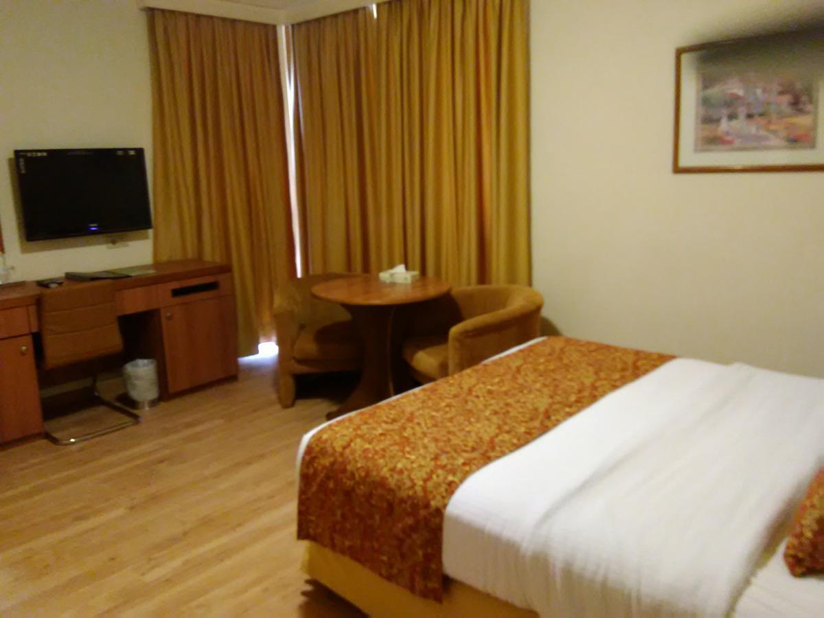 Gardenia Hotel Аман Екстериор снимка